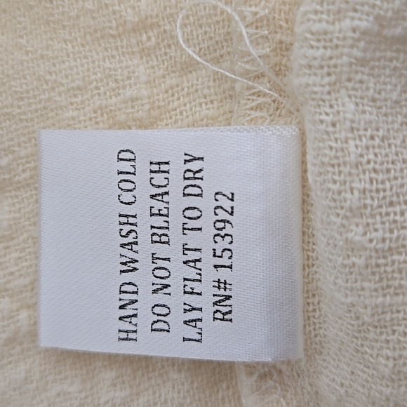 Bohme Valentino Cream Top Size M - Picture 11 of 11